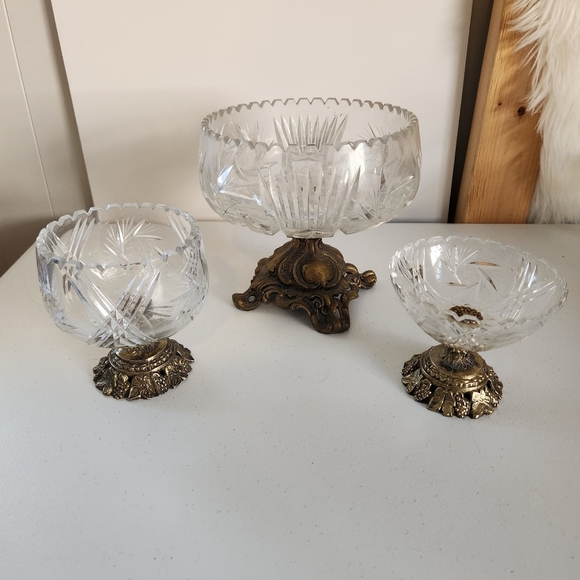 Vintage Mid Century Crystal Brass Pedestal Compote Bowl Lot Of 3 Glass Ornate - Picture 13 of 13